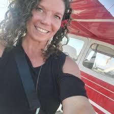 Elizabeth Chism's Instagram, Twitter & Facebook