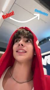 LUKAS LE TIENE NOTICIAS #fedevigevani #notidefede #vecibanda #dosogas