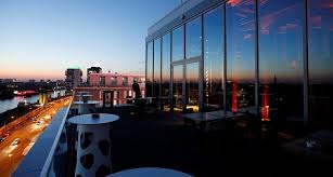 However with this round up of the city's best rooftop bars you don't need to. New Year S Eve On The Rooftops Of Berlin At The 260 New Year S Eve Berlin Www Top10berlin De Top10berlin