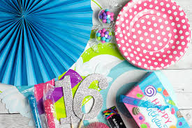 Sweet sixteen ideas for a perfect 16th birthday party. Sweet 16 Birthday Party Ideas Throw A Candy Themed Party