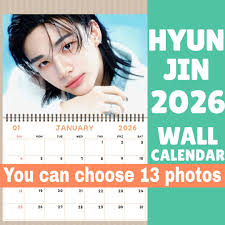 Calendrier Hyunjin pour enfants errants 2026/Calendrier Hyunjin  2026/Calendrier Hyunjin pour enfants errants 2026 Calendrier mural Hyunjin  2026 13 photos au choix