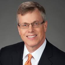 Martyn Curragh Joins Warburg Pincus as Senior Advisor