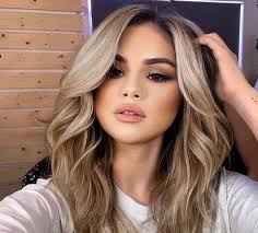 Blonde hair has always had a unique, intriguing place in men's style. 27 Stunning Balayage Blonde Hair Ideas For 2021