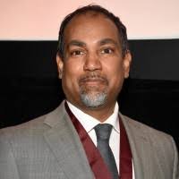 100+ perfiles de «Mark B»