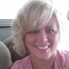 Amy Gwinn's Instagram, Twitter & Facebook