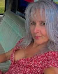 I'm From cardiff age 20 🖤