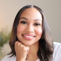 Taylor Winbush's Instagram, Twitter & Facebook