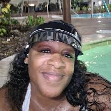 Sharon Lashley's Instagram, Twitter & Facebook