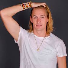 Elliot Berry, the charming 'Mzungu Mwitu' in viral videos raising boys  without fathers in Uasin Gishu