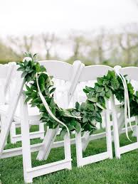 Style me pretty / mod wedding / brides. 15 Ideas To Steal From These Rustic Wedding Aisles