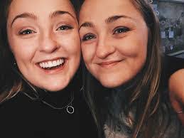 Stan Middleton's Instagram, Twitter & Facebook