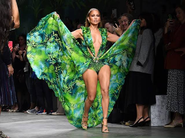 Image result for jennifer lopez green gown designer"