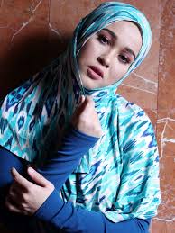 Maybe you would like to learn more about one of these? Emma Maembong Tak Mahu Bertunang Mahu Terus Kahwin Entertainment Rojak Daily