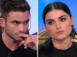 Pierpaolo petrelli, intervistato da 'uomini e donne magazine', in edicola questa settimana, ha rivelato di essere davvero interessato alla tronista teresa langella che ha deciso di approfondire, senza pregiudizi, la sua conoscenza nonostante sia già padre del piccolo leonardo, frutto della relazione. Trono Classico Pierpaolo Pretelli Il Messaggio Su Teresa Che Spiazza Tutti