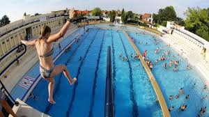 Comment Reserver Sa Place A La Piscine Art Deco De Bruay La Buissiere