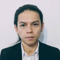 Toai Tran's Instagram, Twitter & Facebook