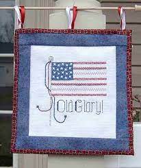 Buongiorno a tutte voi ricamine, lo so, sono stata un po assente. Sewing Needlecraft Patterns Instant Download Fourth Of July Americana Cross Stitch Pdf Pattern Proud To Be An American Counted Cross Stitch Pattern