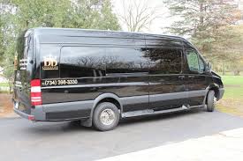 D D Executive Transportation Photos Transportation Pictures Michigan Detroit Flint And Surrounding Areas Benz Sprinter Private Car Service Limo