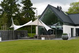 Sonnensegel Und Textile Architektur In 2020 Architektur Outdoor Dekorationen Sonnensegel