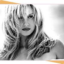 Negli anni successivi alla sua partecipazione al reality, ha lavorato in televisione finché non. Lorella Cuccarini Lyrics Song Meanings Videos Full Albums Bios Sonichits