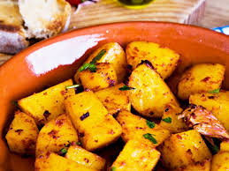 Pommes De Terre Sautees A L Ail Et Au Persil Recettes Recette Pommes De Terre Sautees Pomme De Terre Recette Pomme De Terre