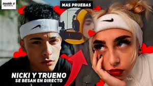 Prueba de ello es el tema que estrenarán el próximo jueves pero, según los rumores que comenzaron a circular en las últimas horas. Trueno Y Nicki Nicole Se Besan En Directo Viven Juntos Muchas Pruebas 2 Youtube