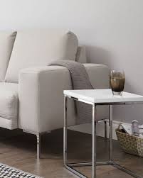 The white gloss table top and chrome leg frame will instantly brighten up your home alongside providing a handy place for you to put your drinks and designed to bring a fresh, light and open feel to any living room interior, the acute large white gloss and chrome coffee table is the epitome of. Acute Chrome And Large White Gloss Coffee Table Danetti