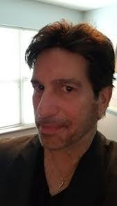 Chris Cuda's Instagram, Twitter & Facebook