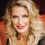 💭 LOVING the Whitlock Family series 😍 this series was my first by Corinne  + I have been missing out! can't wait to go and read her…