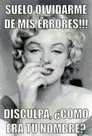 OLVIDO A veces me salen frases que después ya nunca verso; no dejaré que se  pase el tiempo sin darte besos. Sabes bien que no me olvido aunque tenga  mis rarezas, solo