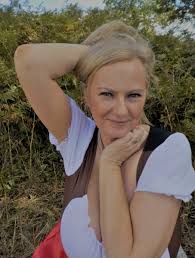 Courtesan Annabel - Facts, Bio, Career, Net Worth | AidWiki