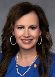 Switching parties: North Carolina House GOP caucus welcomes Rep. Tricia  Cotham