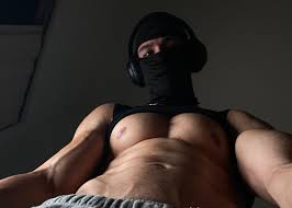 Emmanouel @Magicmannyx