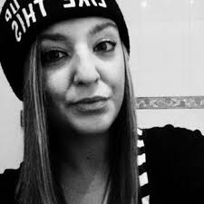 Lorena Leone (@LorenaLeone4)