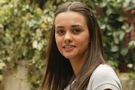 Hande soral ve bensu soral yıllardır televizyon ekranlarında bir de onların kardeşi yani bensu soral'ın ikizi bedirhan soral var. Hande Soral Kimdir Maksatbilgi