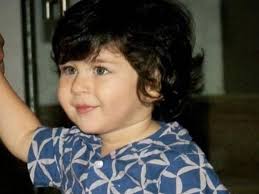 Taimur Ali Khan Pataudi Age Family Caste Facts More Cute Baby Girl Wallpaper Kids Dress Boys Baby Girl Wallpaper
