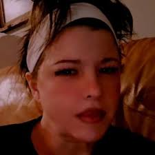 Shelly Stephens (@ShellyS71303078)