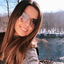 Maggie Slysz's Instagram, Twitter & Facebook