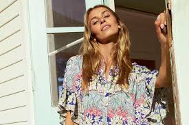 Alex kannenberger, die optimisten, peter alexander und orchester. Merchantwise Licensing S May Gibbs Returns To Peter Alexander The Bugg Report