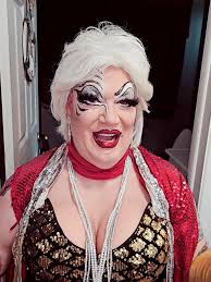 Brian Kovalski (@mamasavannah420)