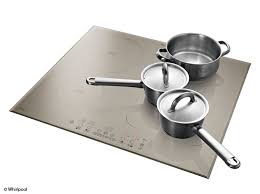 La nouvelle table induction i100 whirlpool permet d'atteindre la perfection de la cuisson grâce à la technologie 6ème sens. 9 Table A Induction Whirlpool Booster Economique Maison Travaux