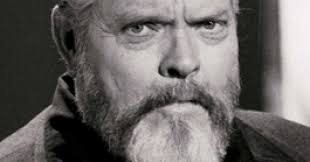 Orson Welles Interprète, Réalisateur/Metteur en Scène, Scénariste, Scénario  original, Décors, Voix Off VF, Auteur