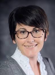 Cathy Castor's Instagram, Twitter & Facebook