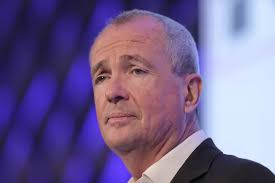 Murphy: I'm still proud we hired official who took bribes