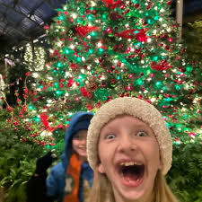 Take a step back in time with this Retro Candy Store🍬