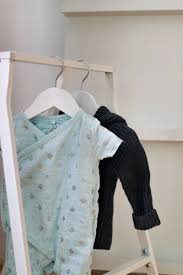 Schaffen sie eine zauberhafte umgebung, in der sich ihr liebling geborgen fühlt. Kinderzimmer Babyzimmer Ikea Aden Anais Ideen Waldtiere Wald Wildtiere 8 Trendshock