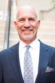 Ole Miss Honors Nine Distinguished Alumni, Business Leaders