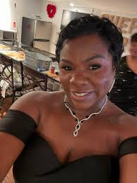 Hello my name is Annette and I'm living in Belgium