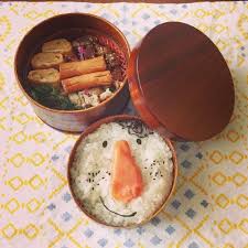 micvany みくばにー ふたしな弁当 顔弁はinstagramを利用しています せっかく海苔パンチを買ったので しばらく使ってみることにします ウインナー 卵焼き ゴボウと蒟蒻の炒めたの しめじと豚肉のソテー ほうれん草おかか和え 明太子 wiener omel