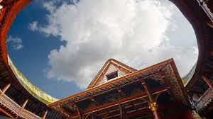 The globe was pulled down in 1644, two years after the puritans closed all theaters. Shakespeare S Globe Theatre Theater Visitlondon Com
